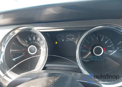 2014 Ford Mustang V6 from USA, damaged, VIN 1ZVBP8EM5E5256592